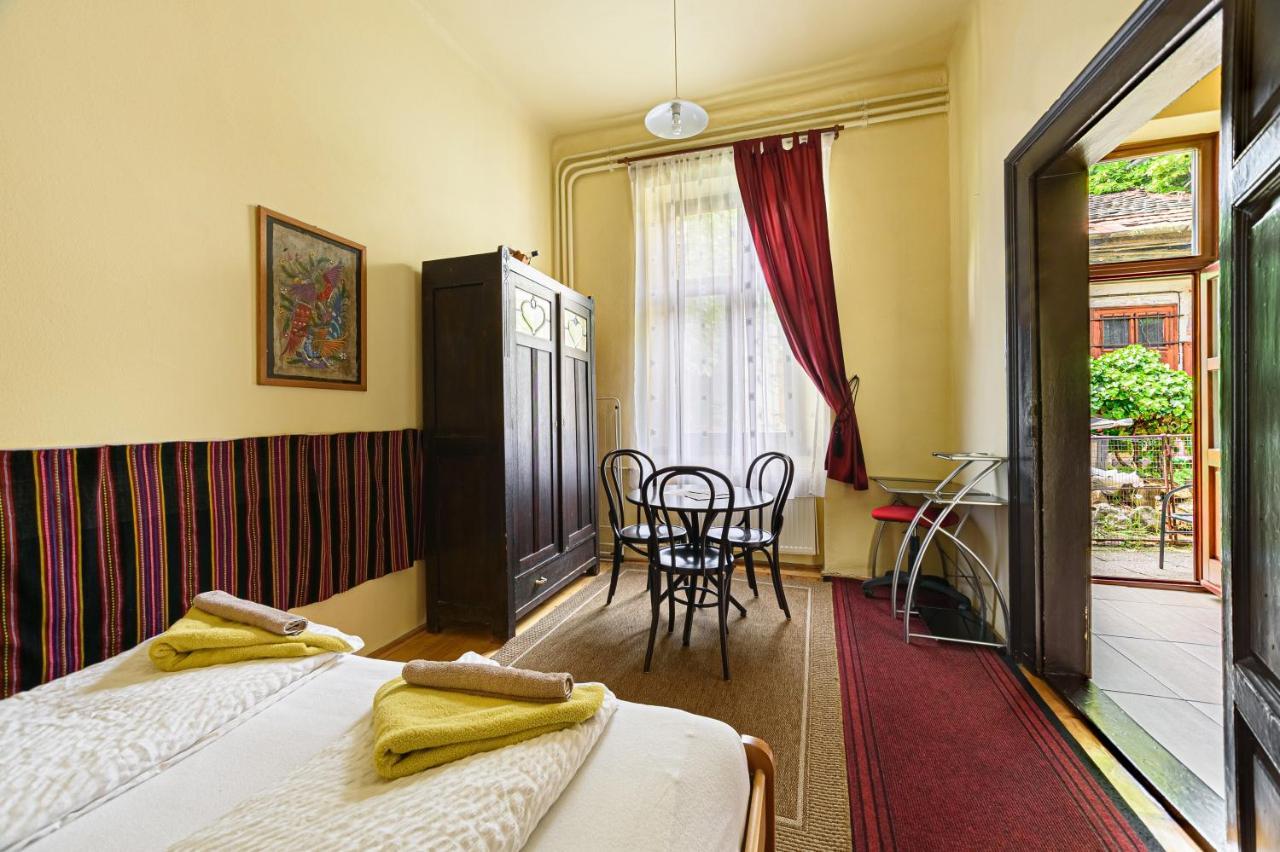 Gul Baba Saray Apartments Budapest Eksteriør bilde