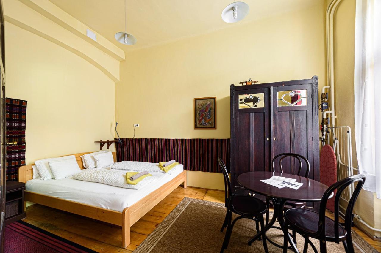 Gul Baba Saray Apartments Budapest Eksteriør bilde