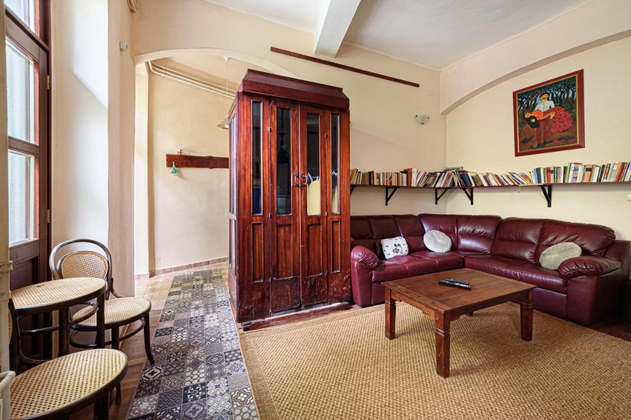Gul Baba Saray Apartments Budapest Eksteriør bilde