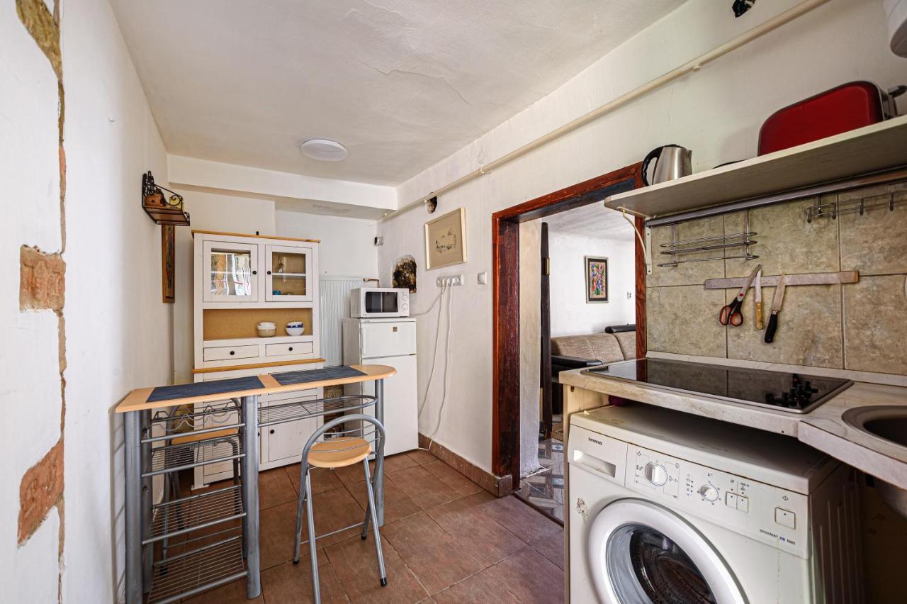 Gul Baba Saray Apartments Budapest Eksteriør bilde