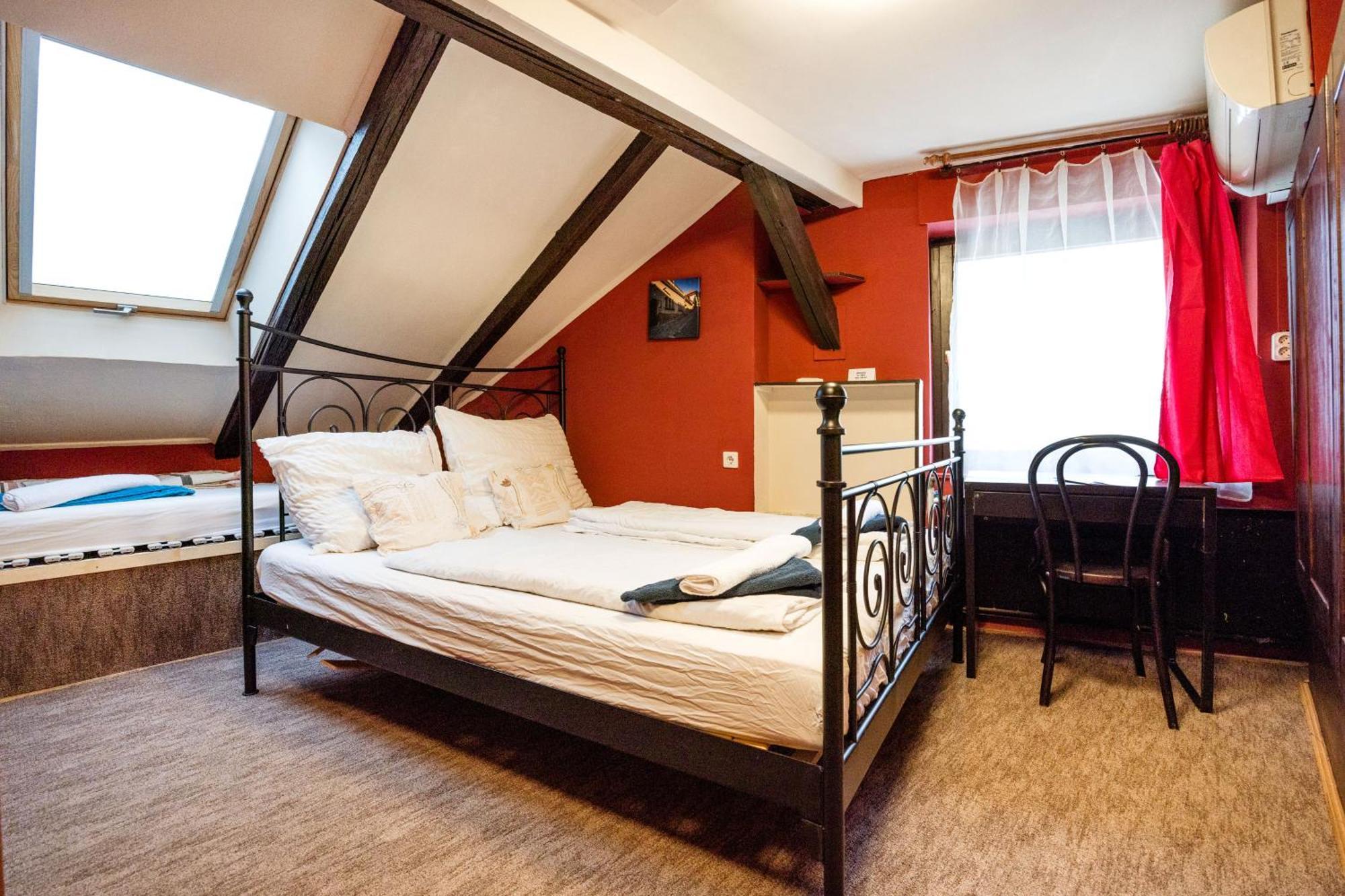 Gul Baba Saray Apartments Budapest Eksteriør bilde