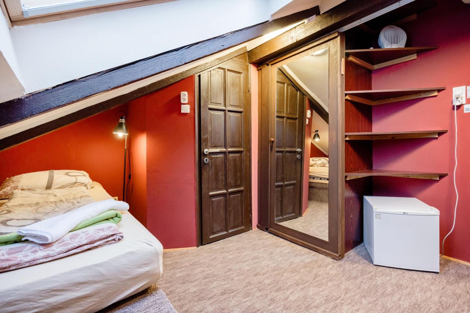 Gul Baba Saray Apartments Budapest Eksteriør bilde